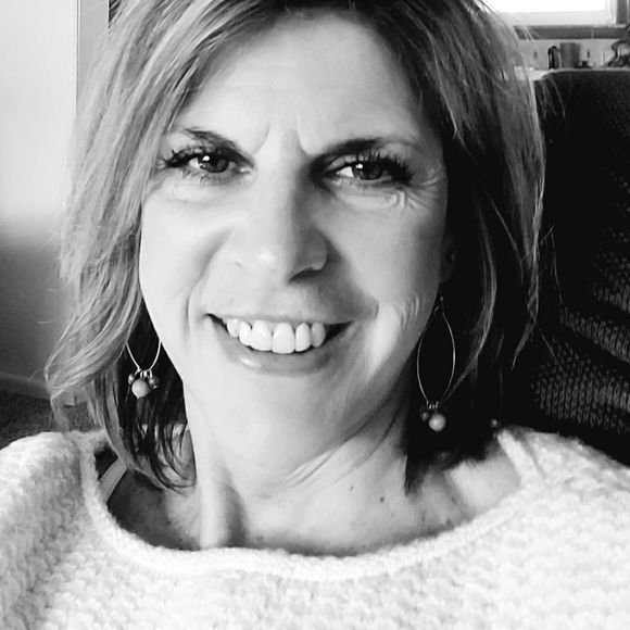 Meet your Posher, Judy - Picture 1 of 1